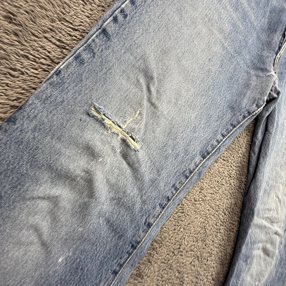 Y2K Vintage Levis 501 Jeans Mens 34x34 Distressed Light Wash Denim Button Fly